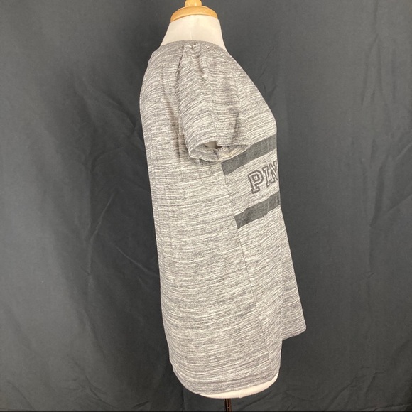 Pink logo v-neck t-shirt - Picture 5 of 8